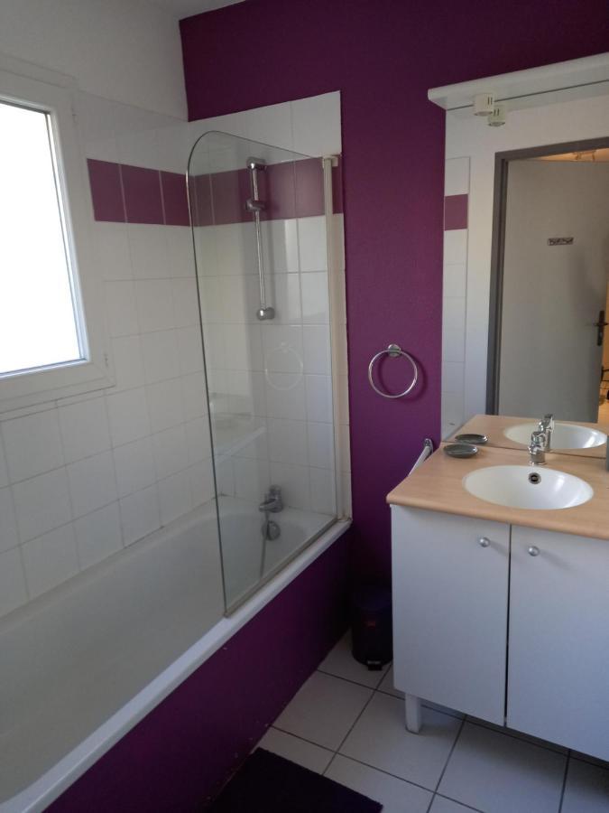 Saint Geniez D'Olt Jolie T2 Amenagee Et Equipee Village Goelia 2 Piscines Chauffees エクステリア 写真